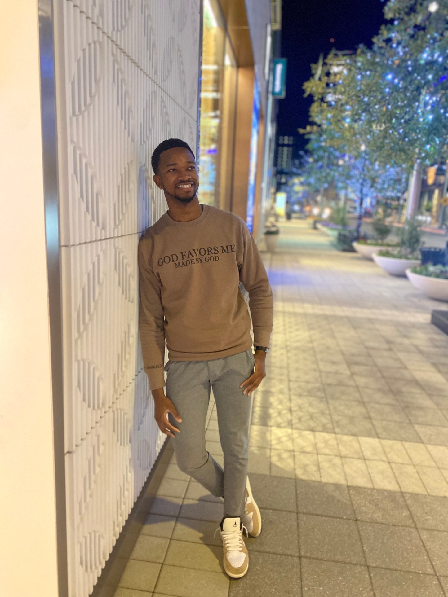 God Favors Me Crew-neck